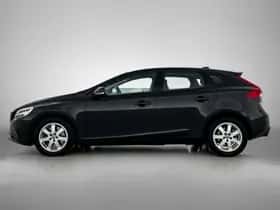 Volvo V40 (2017) thumbnail 2