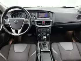 Volvo V40 (2017) thumbnail 23