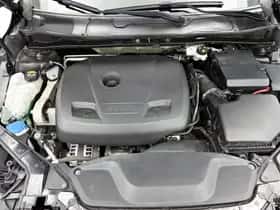 Volvo V40 (2017) thumbnail 32