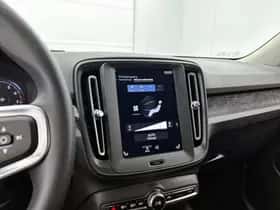 Volvo XC40 (2021) thumbnail 27
