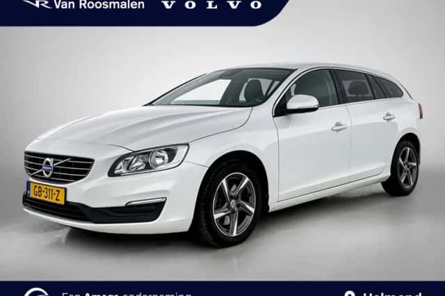 Volvo V60 (2015) thumbnail 1