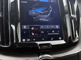 Volvo XC60 (2025) thumbnail 9