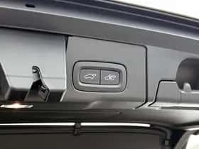 Volvo XC60 (2022) thumbnail 22