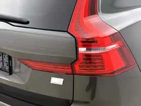Volvo XC60 (2022) thumbnail 23
