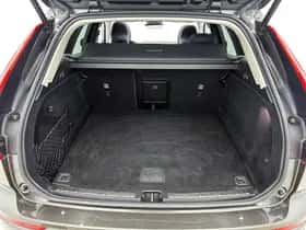 Volvo XC60 (2022) thumbnail 29