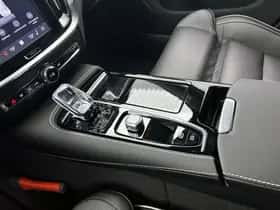 Volvo V60 (2025) thumbnail 38