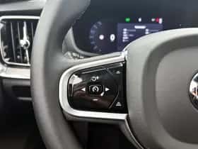 Volvo V60 (2025) thumbnail 6