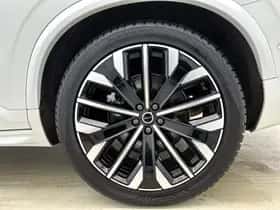 Volvo XC90 (2025) thumbnail 50