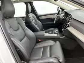 Volvo XC90 (2025) thumbnail 52