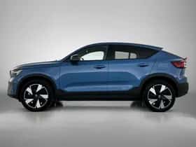Volvo C40 (2025) thumbnail 2