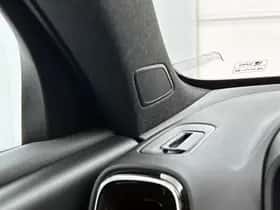 Volvo C40 (2025) thumbnail 19