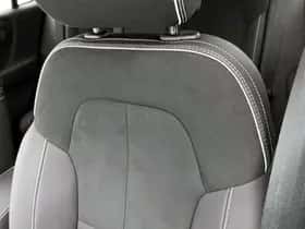 Volvo C40 (2025) thumbnail 23