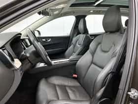 Volvo XC60 (2022) thumbnail 34
