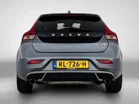 Volvo V40 (2018) thumbnail 3