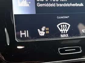Volvo XC40 (2021) thumbnail 8