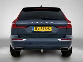Volvo XC60 (2018) thumbnail 3