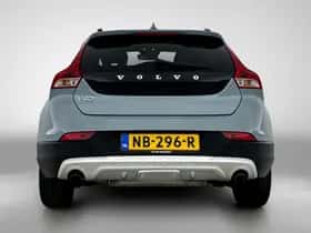 Volvo V40 (2017) thumbnail 3