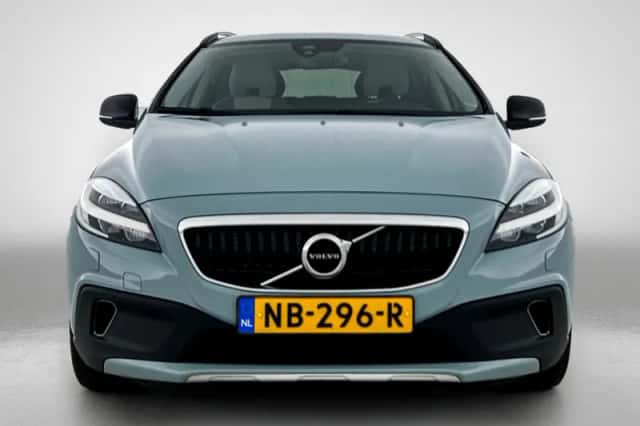 Volvo V40 (2017) thumbnail 5