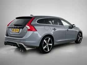Volvo V60 (2019) thumbnail 5