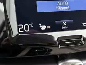 Volvo XC60 (2018) thumbnail 8