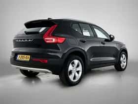 Volvo XC40 (2020) thumbnail 4