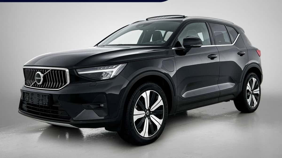 Volvo XC40 (2022) — foto 1