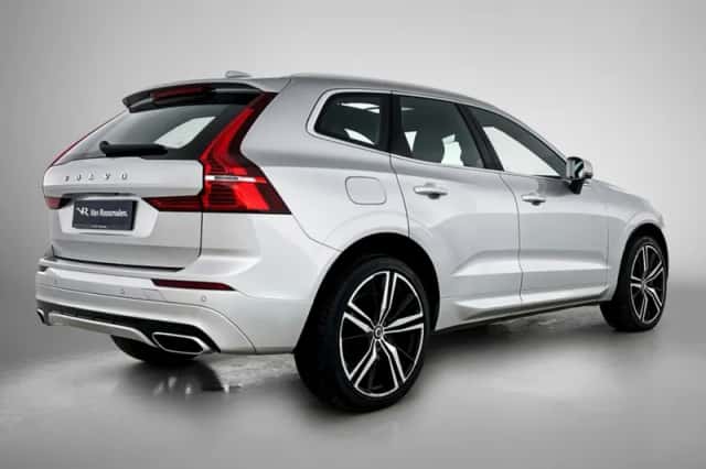 Volvo XC60 (2019) thumbnail 4