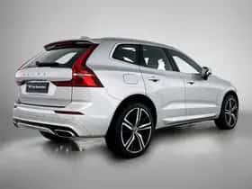 Volvo XC60 (2019) thumbnail 4