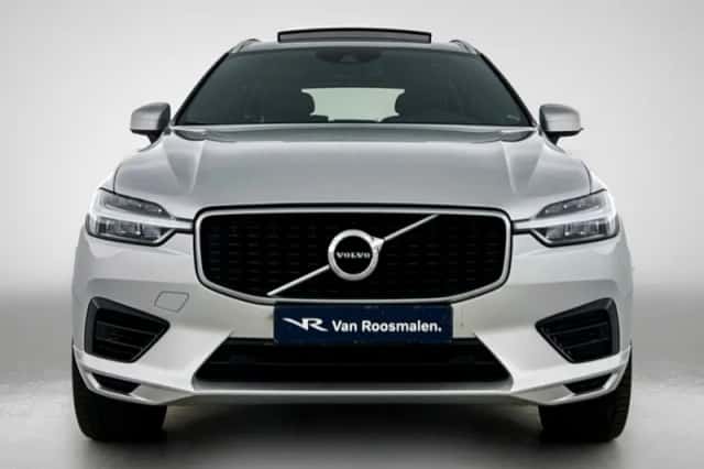 Volvo XC60 (2019) thumbnail 5