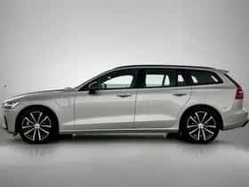 Volvo V60 (2025) thumbnail 2