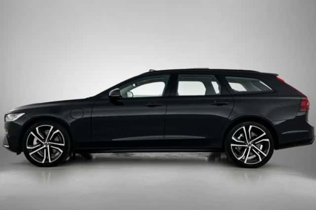 Volvo V90 (2025) thumbnail 2