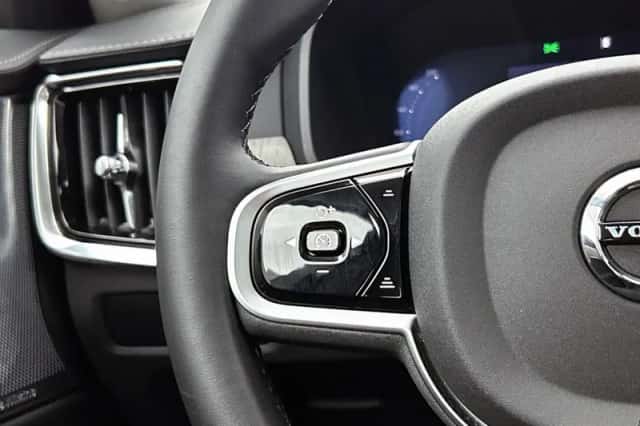 Volvo V90 (2025) thumbnail 6