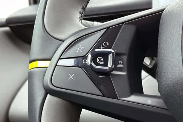 Lynk & Co 02 (2026) thumbnail 6