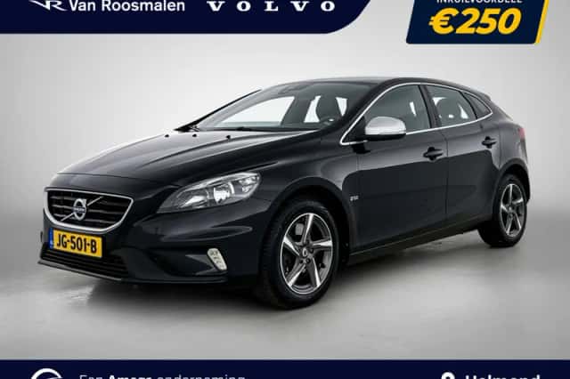 Volvo V40 (2016) thumbnail 1