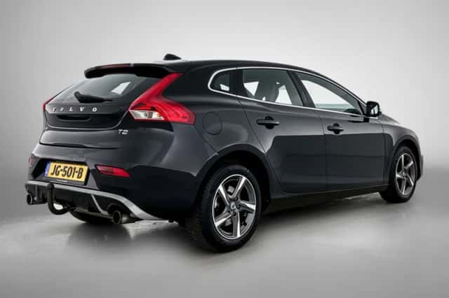 Volvo V40 (2016) thumbnail 5