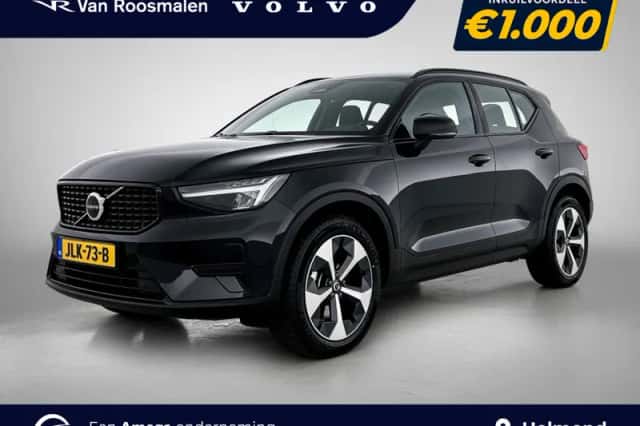 Volvo XC40 (2025) thumbnail 1