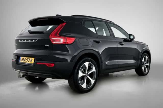 Volvo XC40 (2025) thumbnail 5