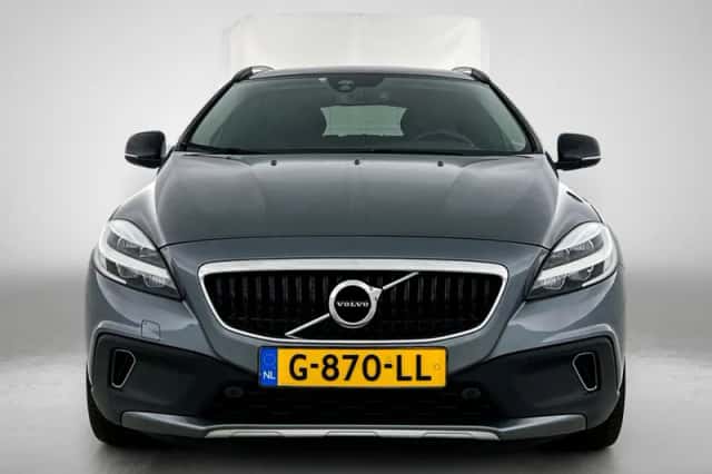 Volvo V40 (2019) thumbnail 5