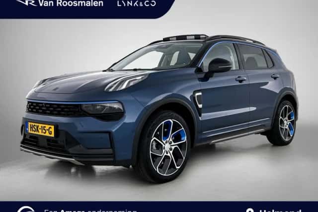 Lynk & Co 01 (2022) thumbnail 1
