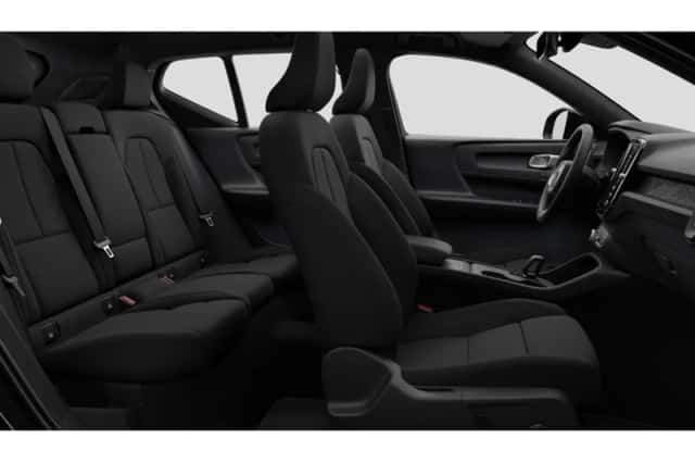 Volvo EX40 (2026) thumbnail 3