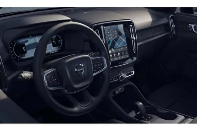 Volvo EX40 (2026) thumbnail 4