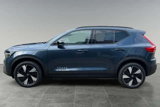 Volvo EX40 (2025) thumbnail 6