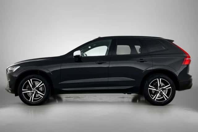 Volvo XC60 (2018) thumbnail 2