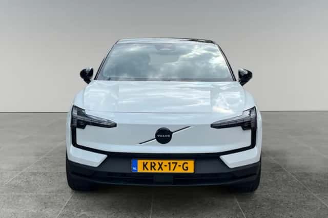Volvo EX30 (2026) thumbnail 5