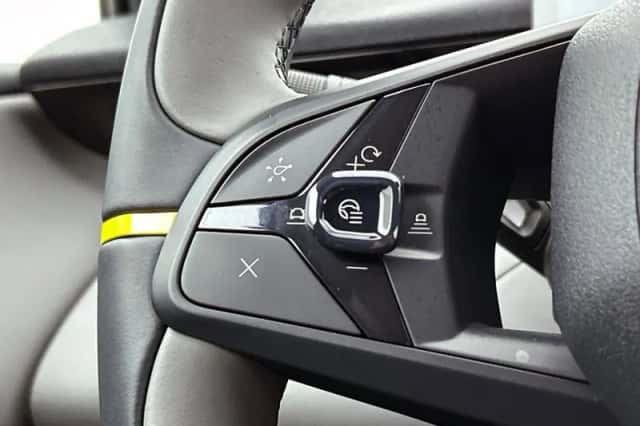 Lynk & Co 02 (2026) thumbnail 6