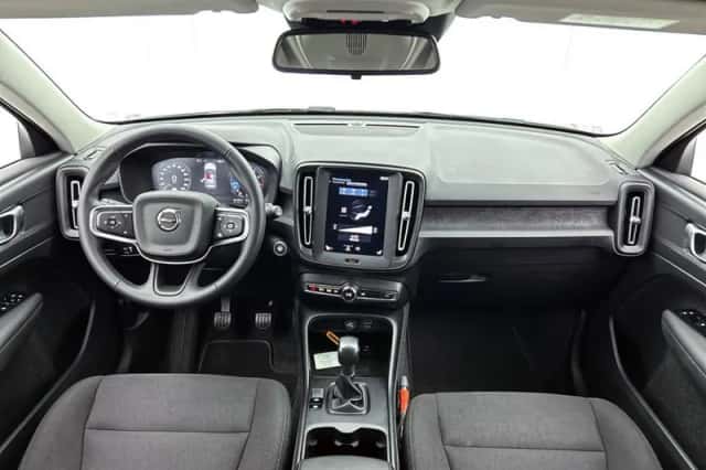 Volvo XC40 (2021) thumbnail 6