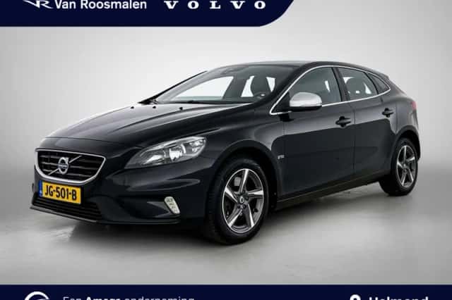 Volvo V40 (2016) thumbnail 1