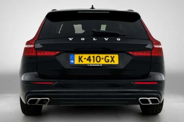 Volvo V60 (2021) thumbnail 3