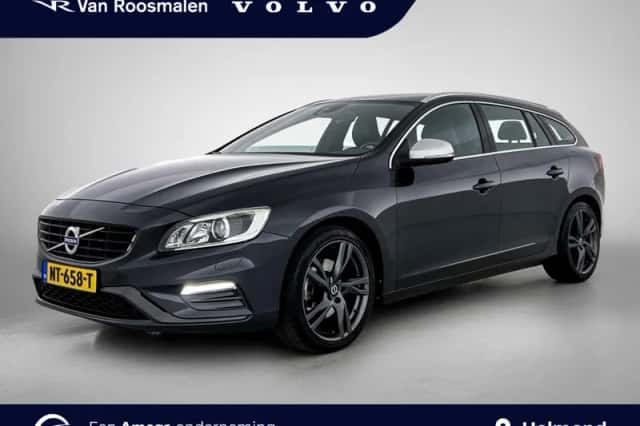 Volvo V60 (2017) thumbnail 1