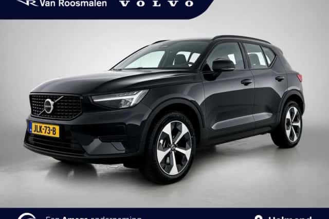 Volvo XC40 (2025) thumbnail 1
